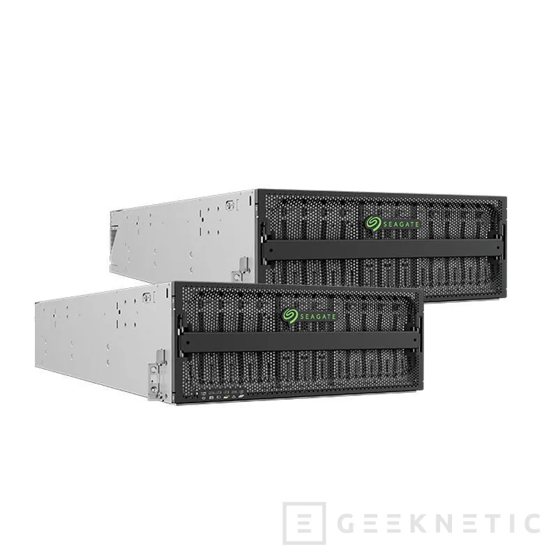 Geeknetic Seagate presenta los Exos 4U100 y 4U74 con hasta 3,2 PB por chasis, SAS-4 y tecnología Mozaic HAMR para almacenamiento empresarial eficiente 2