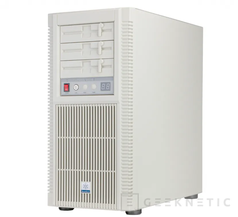 Geeknetic Si echas de meno el diseño de los PC Vintage, la nueva caja SilverStone FLP03 tiene hasta el botón de turbo y panel de disquetera 2