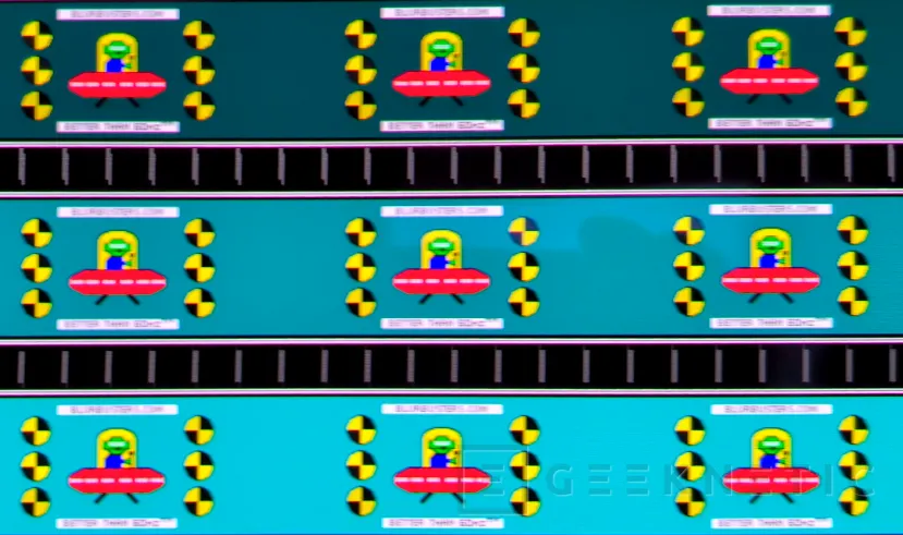 Geeknetic MSI MPG 271QR QD-OLED X50 Review 21