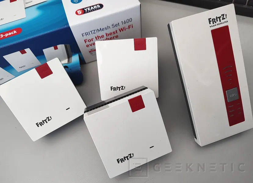 Geeknetic FRITZ!Mesh Set 1600 3x Review 9