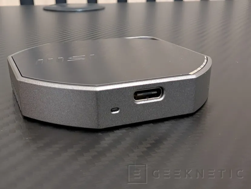 Geeknetic MSI DATAMAG 40Gbps 2 TB Review 4