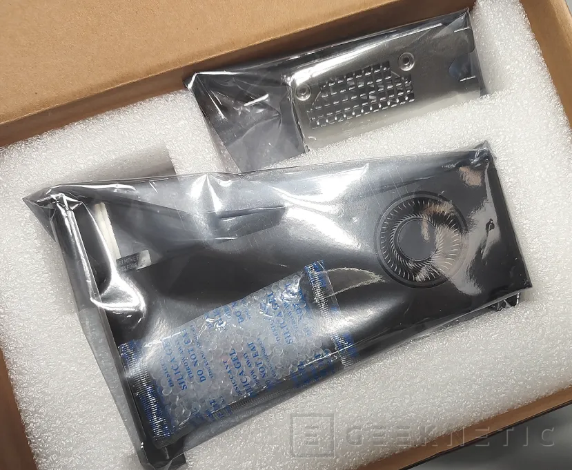 Geeknetic GRaid Technology SupremeRAID Ultra SR-1010 Review 1