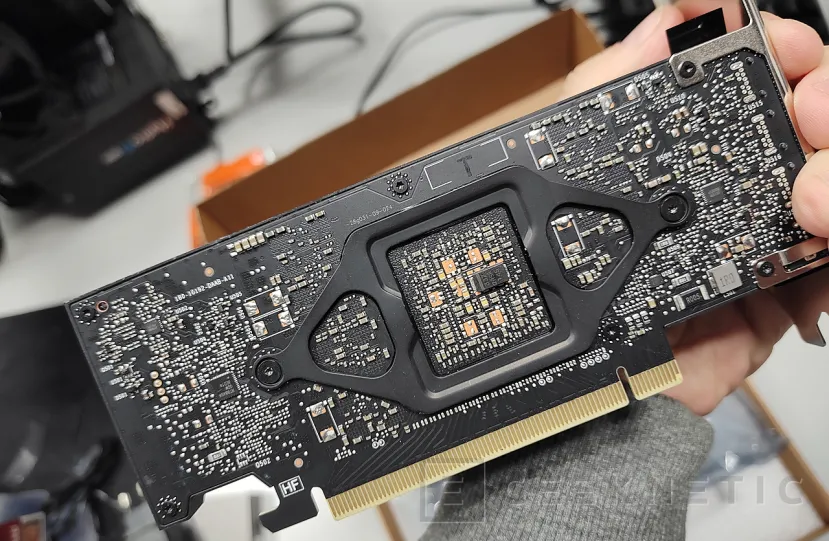 Geeknetic GRaid Technology SupremeRAID Ultra SR-1010 Review 4