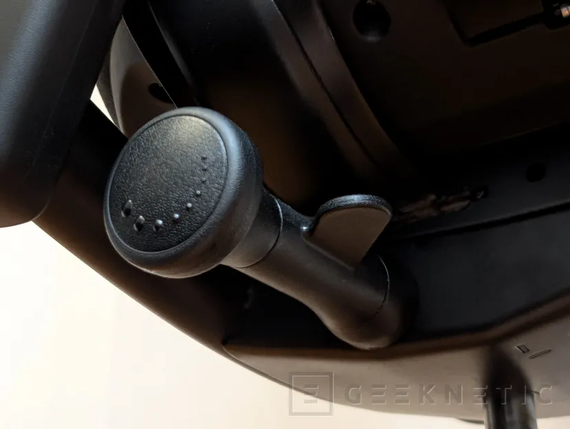 Geeknetic Elgato Embrace Review 20