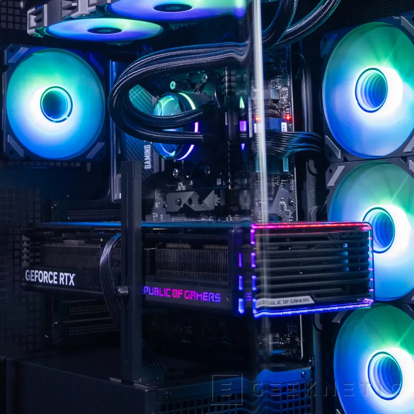 Geeknetic Nuevas cajas Sharkoon Elite Shark CM100 y la CA500, visión panorámica, doble radiador y compatibilidad con placas BTF 4