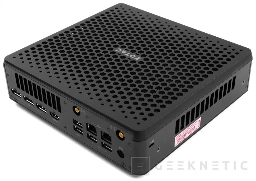 Geeknetic RTX 5060 Ti del ZOTAC Magnus funciona sin conector de 8 pines y se alimenta únicamente por PCIe 1