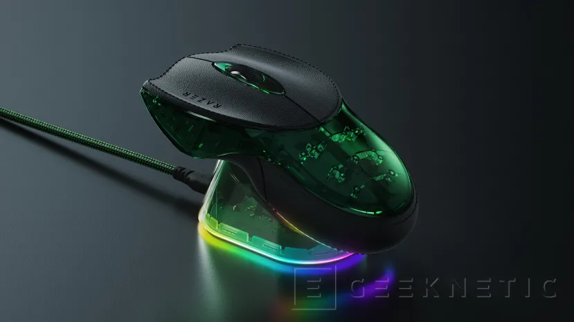 Geeknetic Razer revive el mítico Boomslang con una edición 20 aniversario: sensor de 45.000 DPI, 8.000 Hz y solo 1.337 unidades en todo el mundo 2