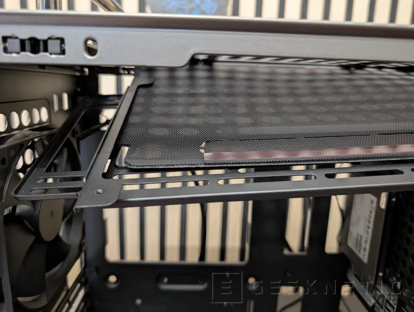 Geeknetic Cooler Master QUBE 540 Review 23