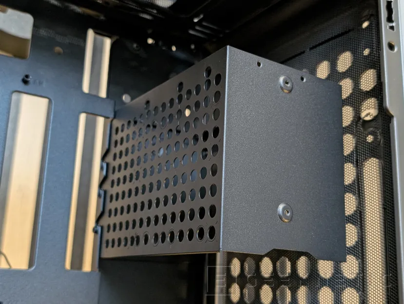 Geeknetic Cooler Master QUBE 540 Review 18