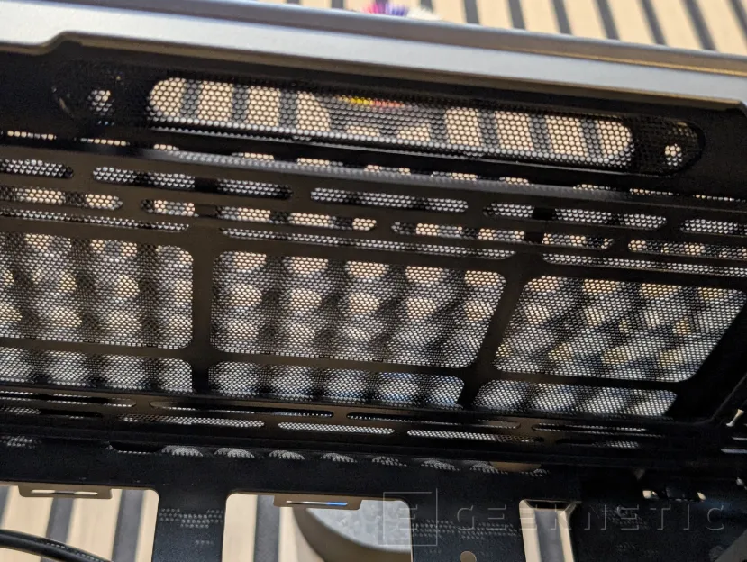 Geeknetic Cooler Master QUBE 540 Review 15