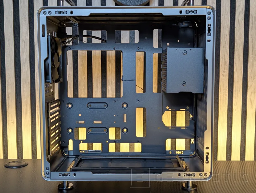 Geeknetic Cooler Master QUBE 540 Review 13