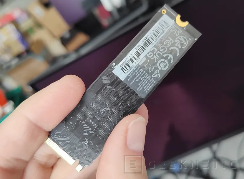 Geeknetic Corsair SSD MP700 PRO XT 2TB Review 7