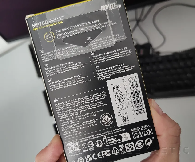 Geeknetic Corsair SSD MP700 PRO XT 2TB Review 2