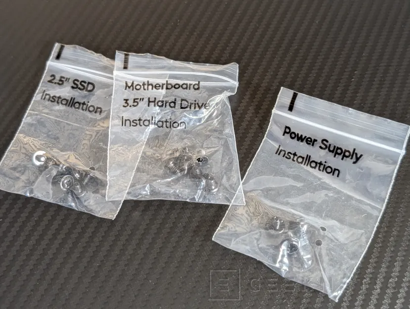 Geeknetic HYTE X50 Review 20