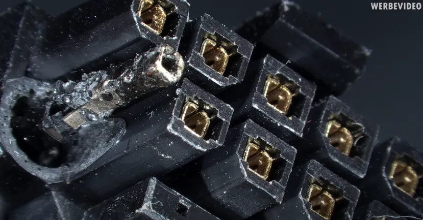 Geeknetic Una mala distribución de corriente en la alimentación de las RTX 5090 FE puede hacer que un único pin alcance 250W y se funda a 140ºC 1