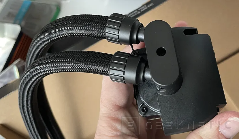 Geeknetic Arctic Liquid Freezer III 360 Review 6