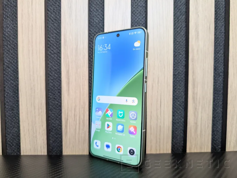 Geeknetic Xiaomi 15 Review 3