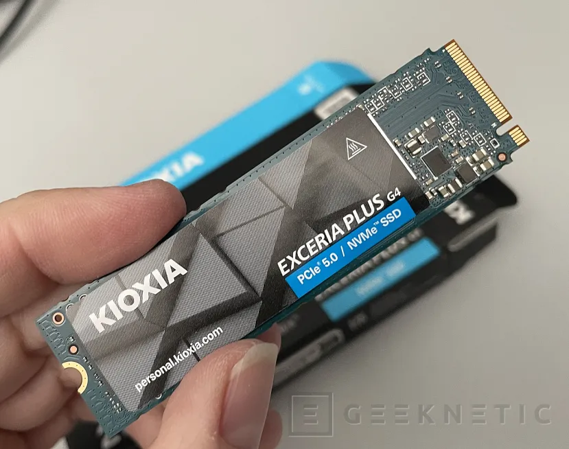 Geeknetic Kioxia Exceria Plus G4 2TB Review 5
