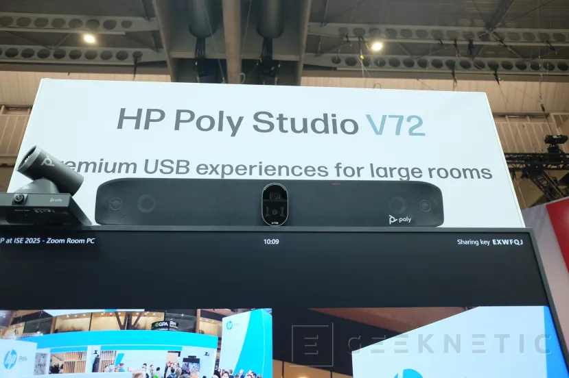 Geeknetic HP | Poly presenta la nueva barra para comunicaciones Poly Studio V12 y el software de gestión de comunicaciones Poly Lens Pro 2