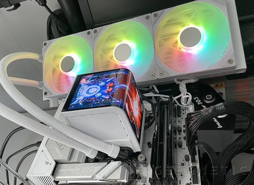 Geeknetic TRYX PANORAMA ARGB 360 White Review 39