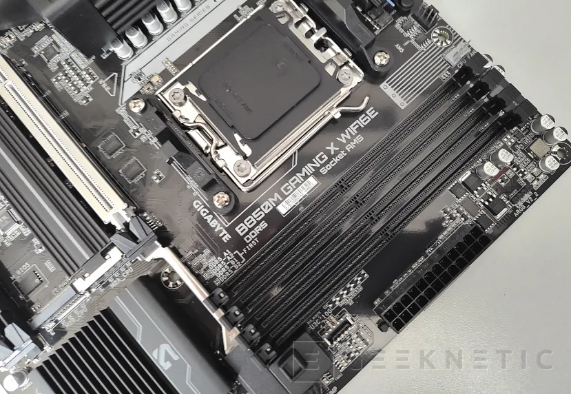 Geeknetic Gigabyte B850M GAMING X WIFI6E Review 7