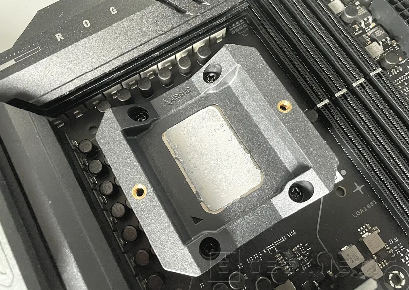 Geeknetic Arctic Freezer 8i Review 15
