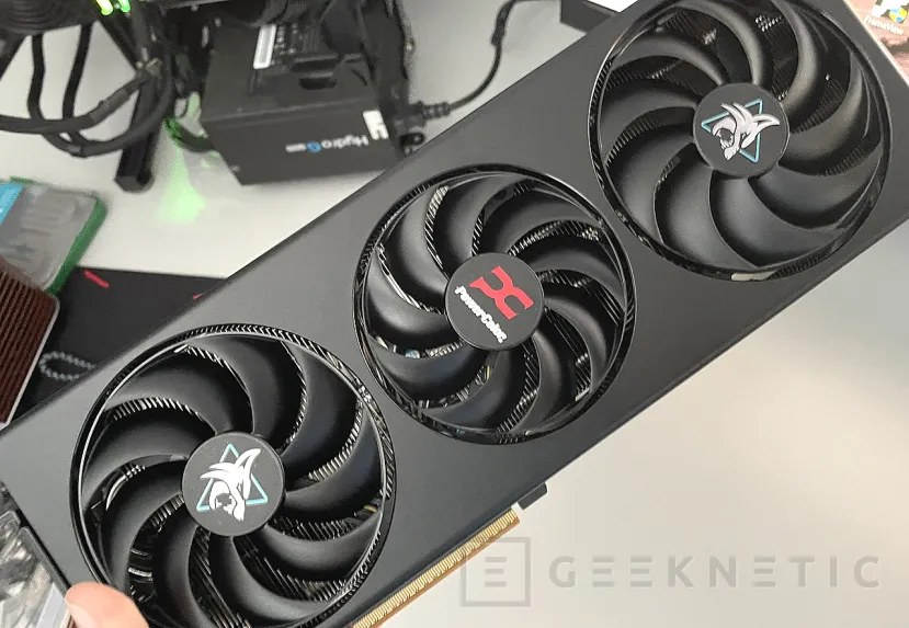 Geeknetic PowerColor AMD Radeon RX 9070 Hellhound Review 4