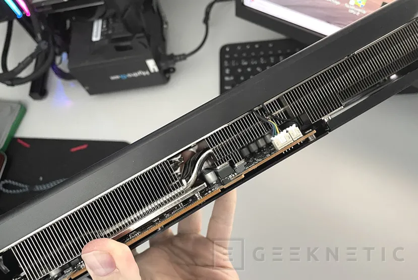 Geeknetic PowerColor AMD Radeon RX 9070 XT Hellhound Review 7