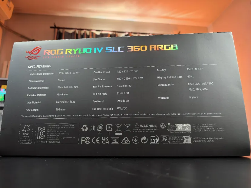 Geeknetic Nueva Refrigeración Líquida AiO de ASUS con cabezal con pantalla curva de 6,67 pulgadas 3