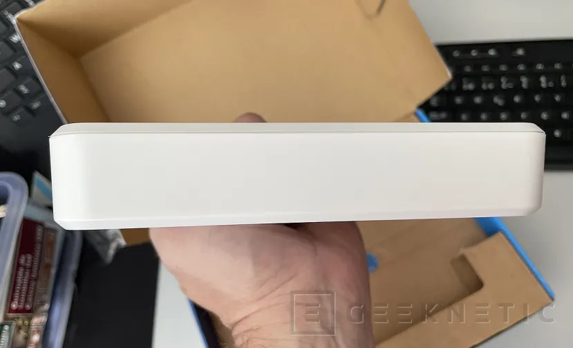 Geeknetic AVM FRITZ!Box 6860 5G Review 5