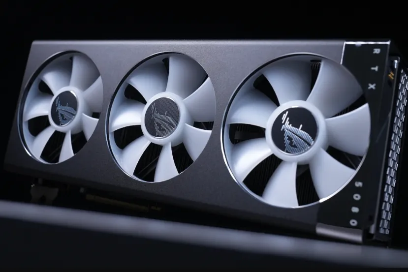 Geeknetic Esta RTX 5080 de Cooler Master tiene un impresionante grosor de 4 slots con tres ventiladores de 120 mm 3