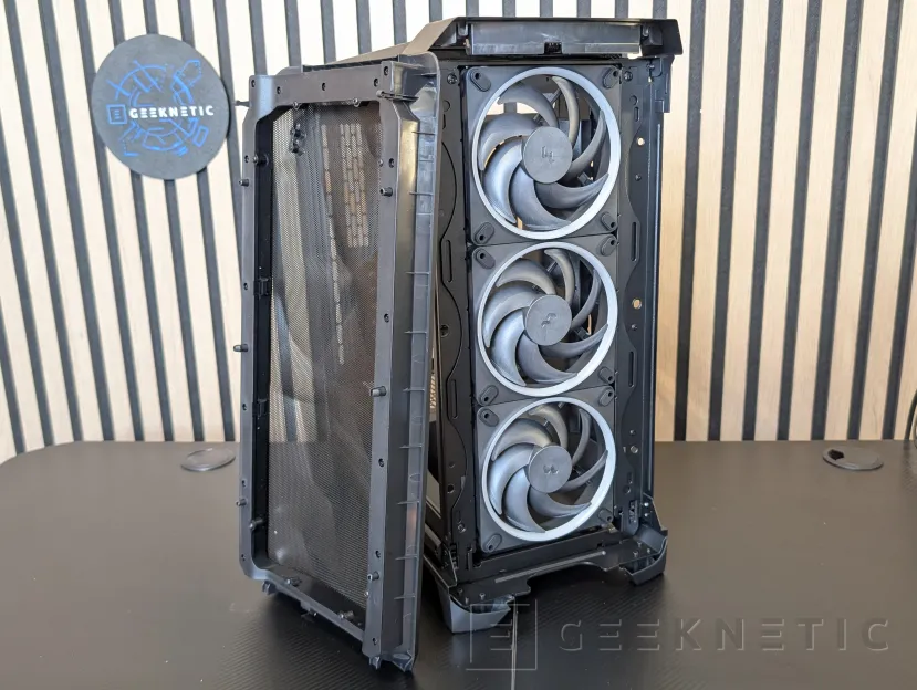 Geeknetic Fractal Design Meshify 3 Ambience Pro RGB Review 16