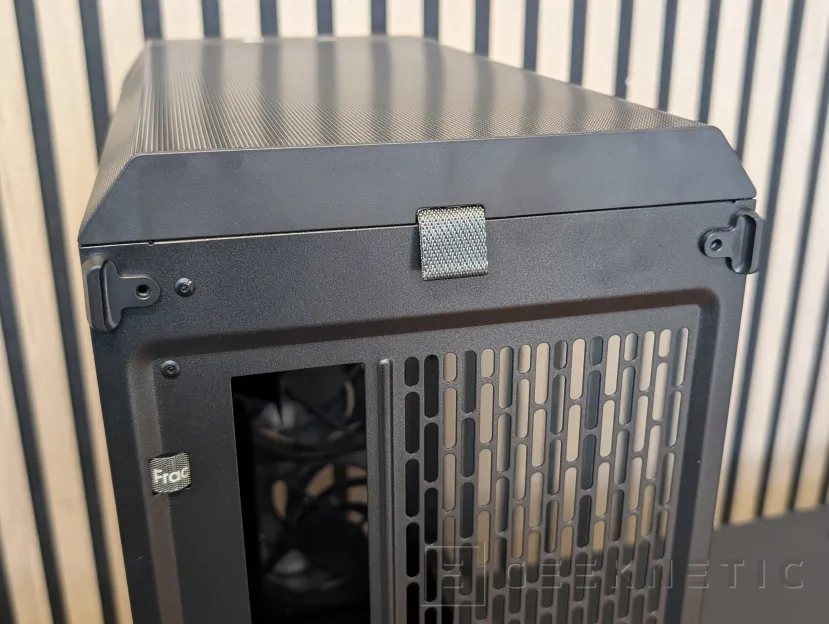 Geeknetic Fractal Design Meshify 3 Ambience Pro RGB Review 6
