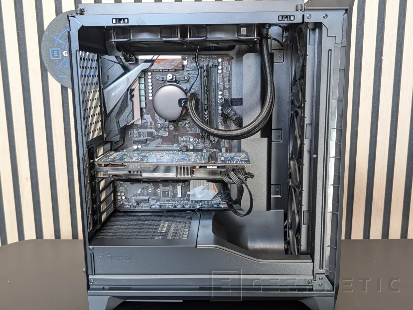 Geeknetic Fractal Design Meshify 3 Ambience Pro RGB Review 23