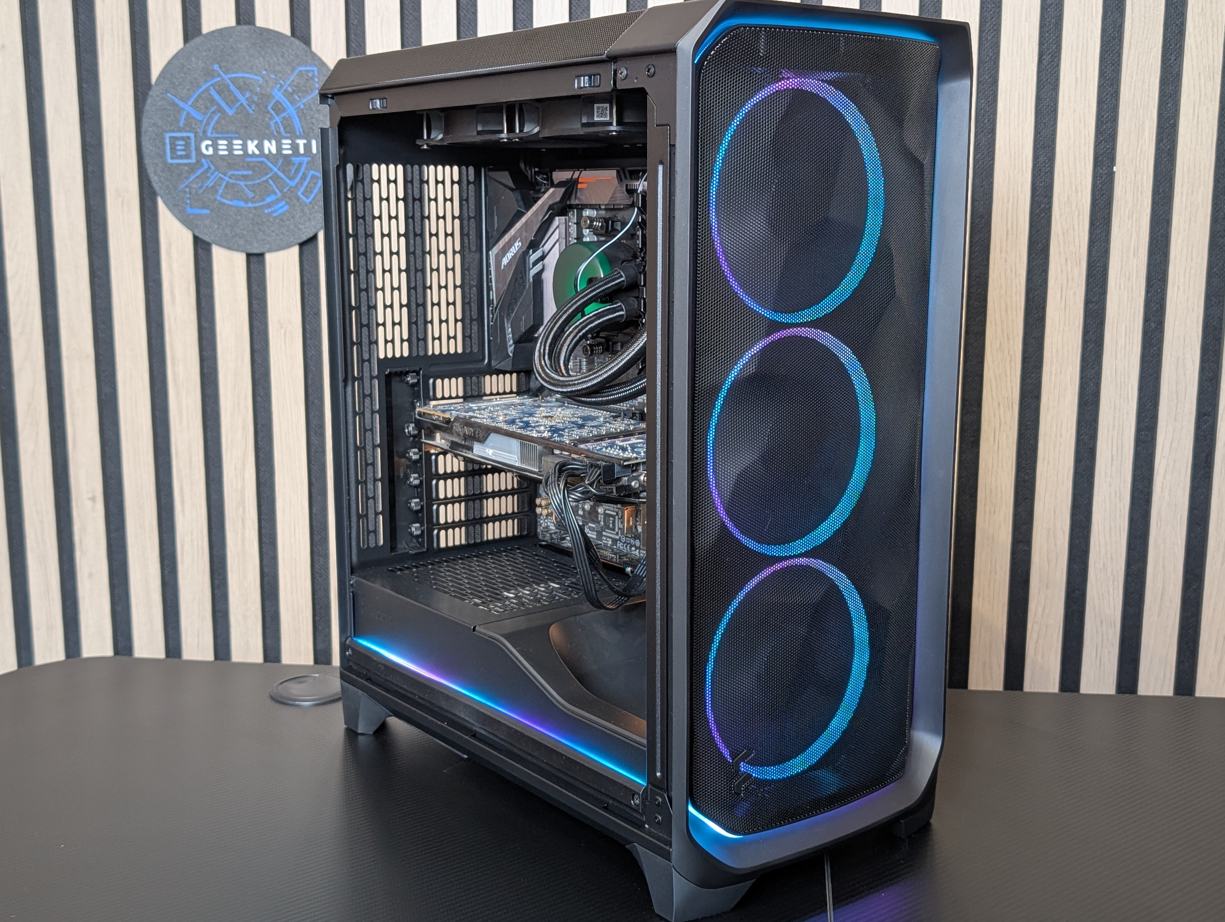 Geeknetic Fractal Design Meshify 3 Ambience Pro RGB Review 26