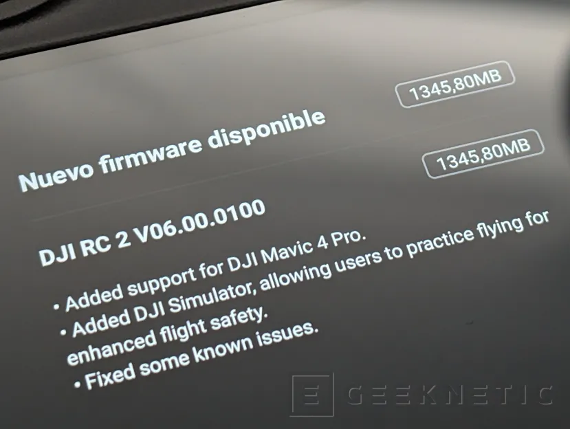 Geeknetic DJI lanza un simulador para aprender a usar sus drones desde los controladores con pantalla 3