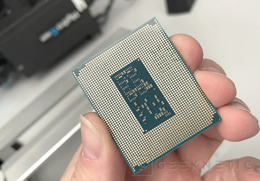 Geeknetic Intel Core Ultra 5 225F Review 6