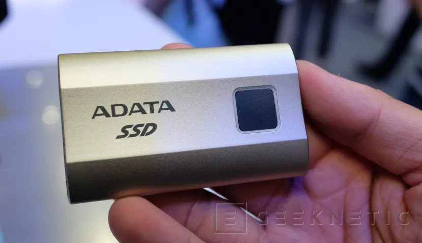 Geeknetic ADATA amplía su oferta de SSD externos con modelos de alto rendimiento y capacidad 3