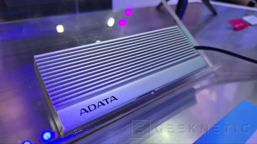 Geeknetic Todas las Novedades de ADATA XPG en el Computex: SSD de alto rendimiento con RL, modelos externos con TB 5, cajas y fuentes SFF, y mucho más 5