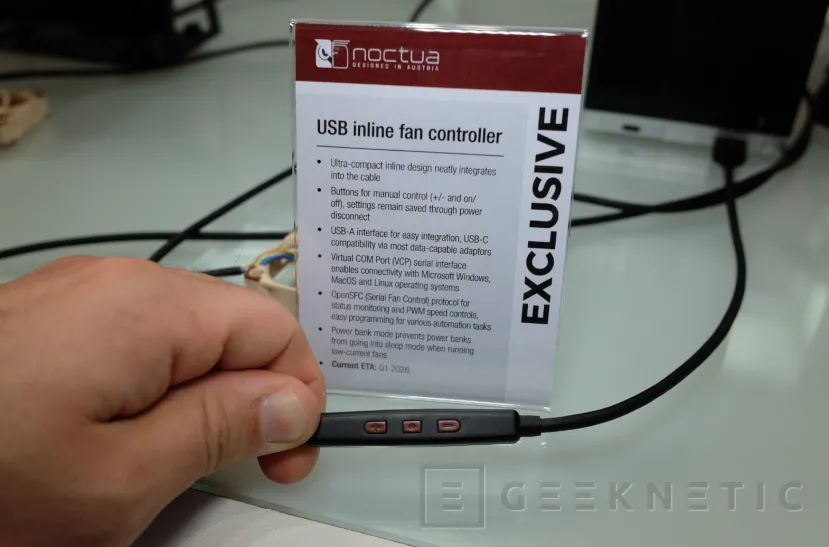 Geeknetic Este controlador de Noctua se integra en el propio cable y permite alimentar ventiladores por USB 2