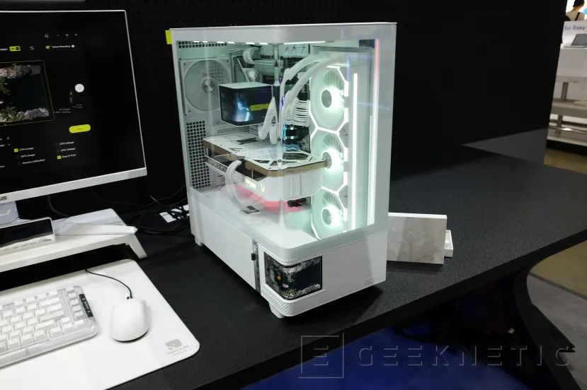Geeknetic Las 7 Mejores Cajas de Ordenador Panorámicas 6