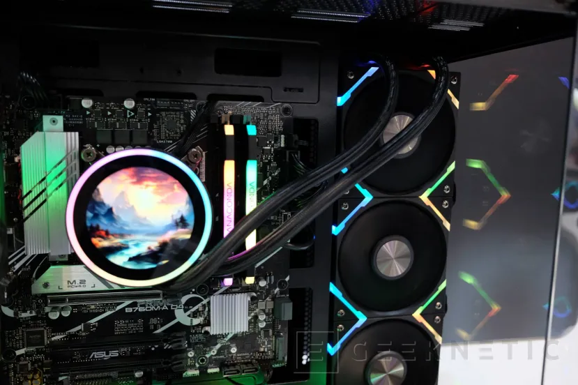 Geeknetic Cryorig en COMPUTEX, disipador de doble torre con LCD, RL AiO con pantalla LCD y ventiladores de alto rendimiento y otras novedades 7