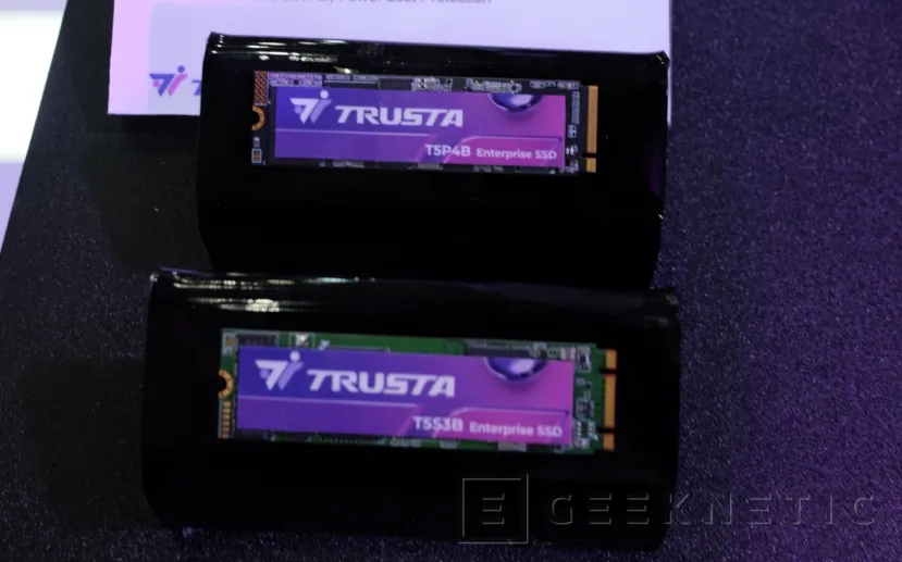 Geeknetic Todas las Novedades de ADATA XPG en el Computex: SSD de alto rendimiento con RL, modelos externos con TB 5, cajas y fuentes SFF, y mucho más 21