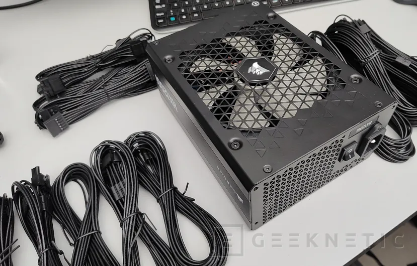 Geeknetic Corsair HX1200i Series 4 Review 22