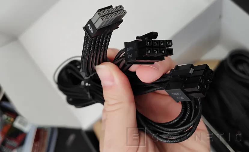 Geeknetic Corsair HX1200i Series 4 Review 12