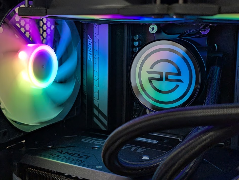 Geeknetic PCSpecialist TOPAZ NOVA R Review 4