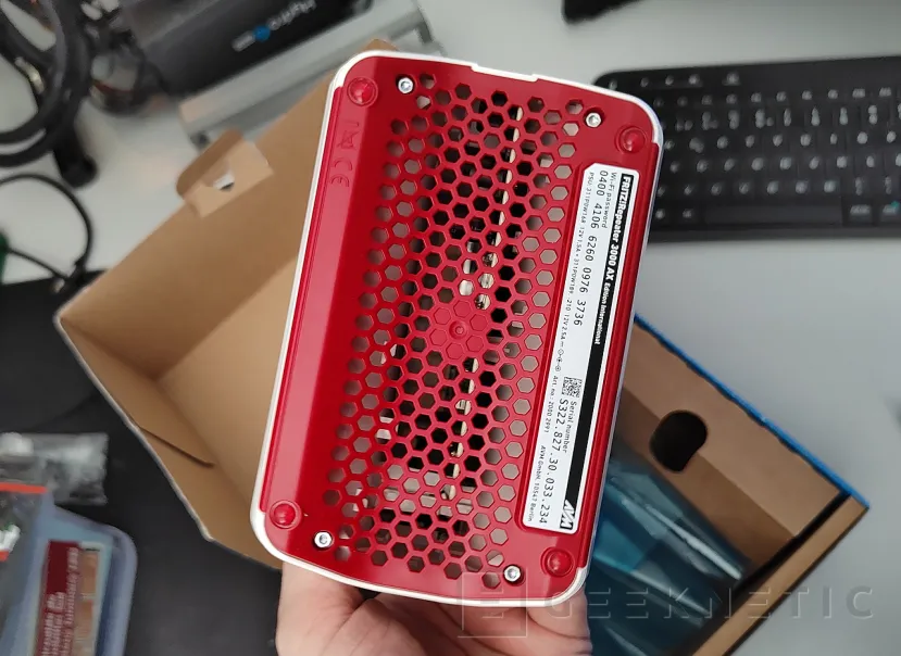 Geeknetic AVM FRITZ!Repeater 3000 AX Review 4