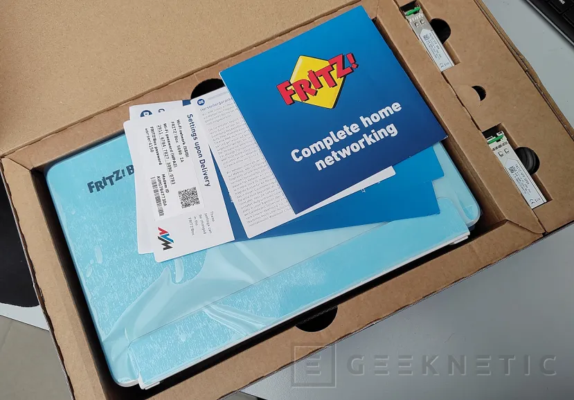 Geeknetic AVM FRITZ!Box 5690 Pro Review 3