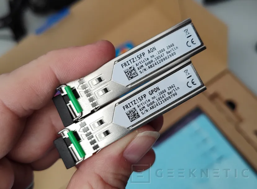 Geeknetic AVM FRITZ!Box 5690 Pro Review 12