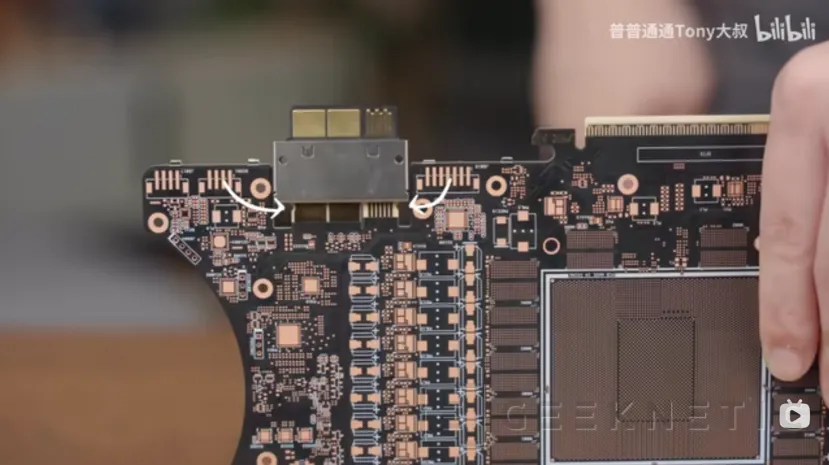 Geeknetic El conector oculto ASUS BTF 2.5 para alimentar las tarjetas gráficas mantiene una temperatura de 41º incluso a 1.900 W 2